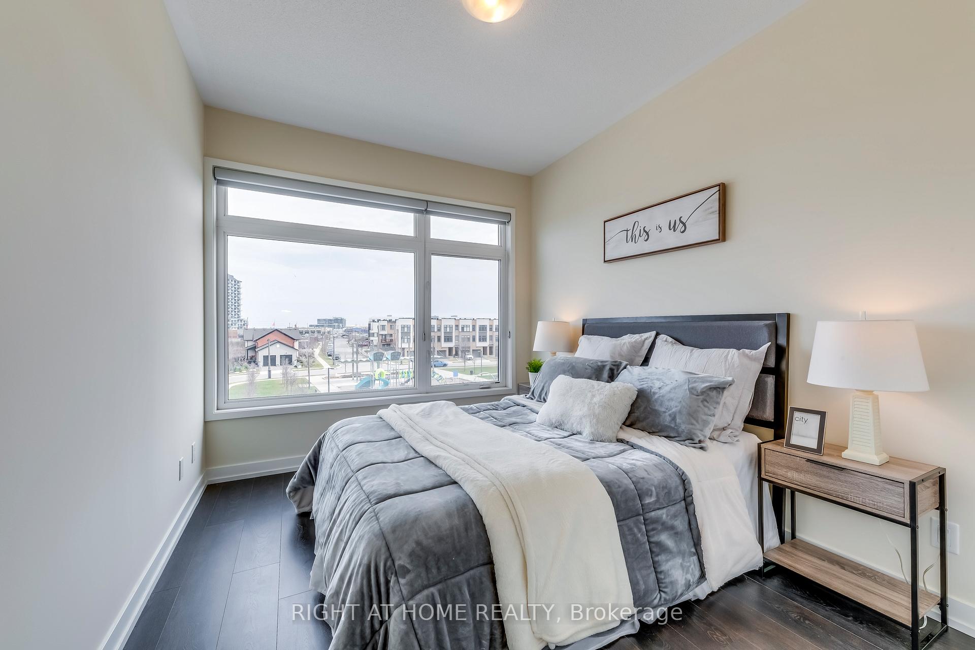 Photo 23 of 272 Squire Crescent, Oakville, Glenorchy — HOMEH