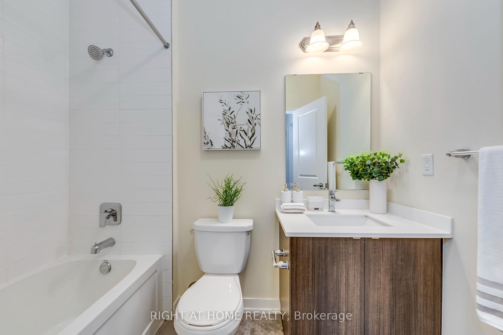 Photo 24 of 272 Squire Crescent, Oakville, Glenorchy — HOMEH