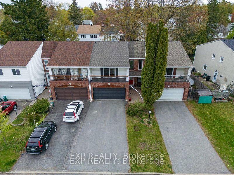 Photo 3 of 15 Jansen Road, Ottawa, Sheahan Estates/Trend Village — HOMEH