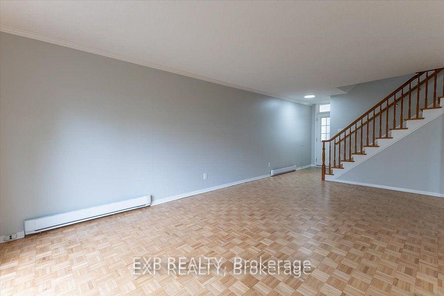 Photo 7 of 15 Jansen Road, Ottawa, Sheahan Estates/Trend Village — HOMEH