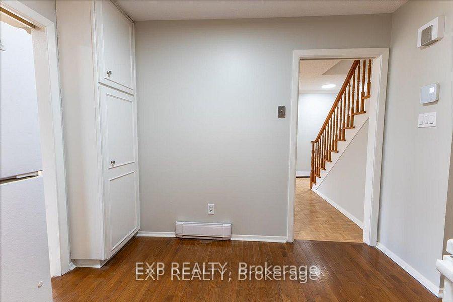 Photo 16 of 15 Jansen Road, Ottawa, Sheahan Estates/Trend Village — HOMEH