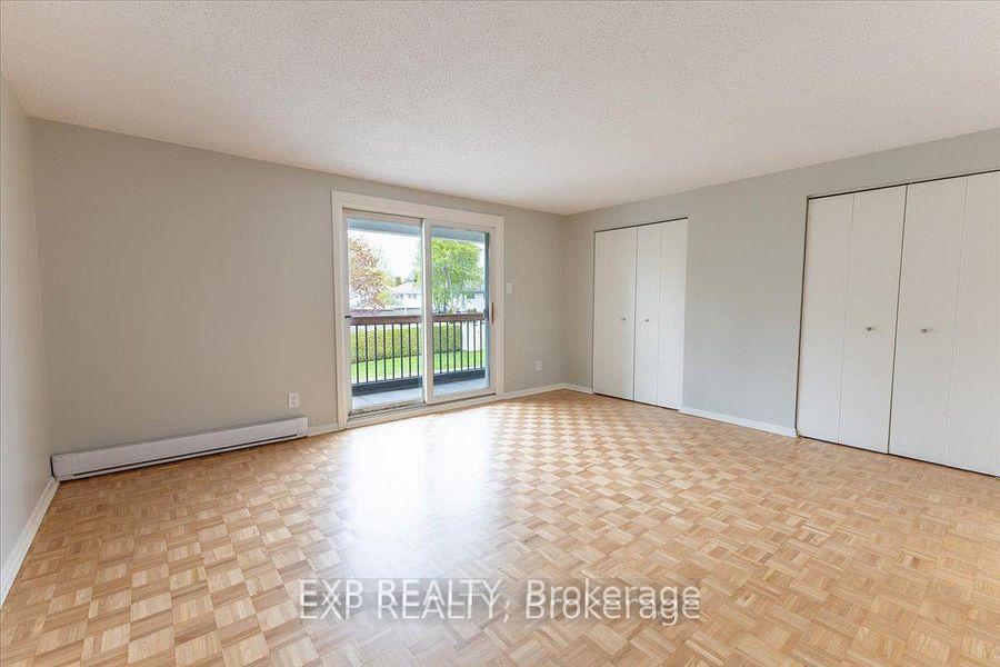 Photo 20 of 15 Jansen Road, Ottawa, Sheahan Estates/Trend Village — HOMEH