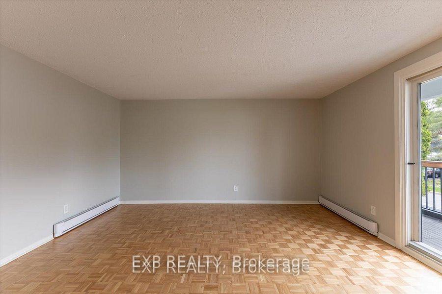 Photo 22 of 15 Jansen Road, Ottawa, Sheahan Estates/Trend Village — HOMEH