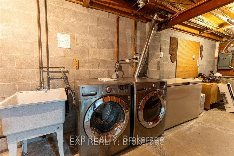 Photo 38 of 15 Jansen Road, Ottawa, Sheahan Estates/Trend Village — HOMEH