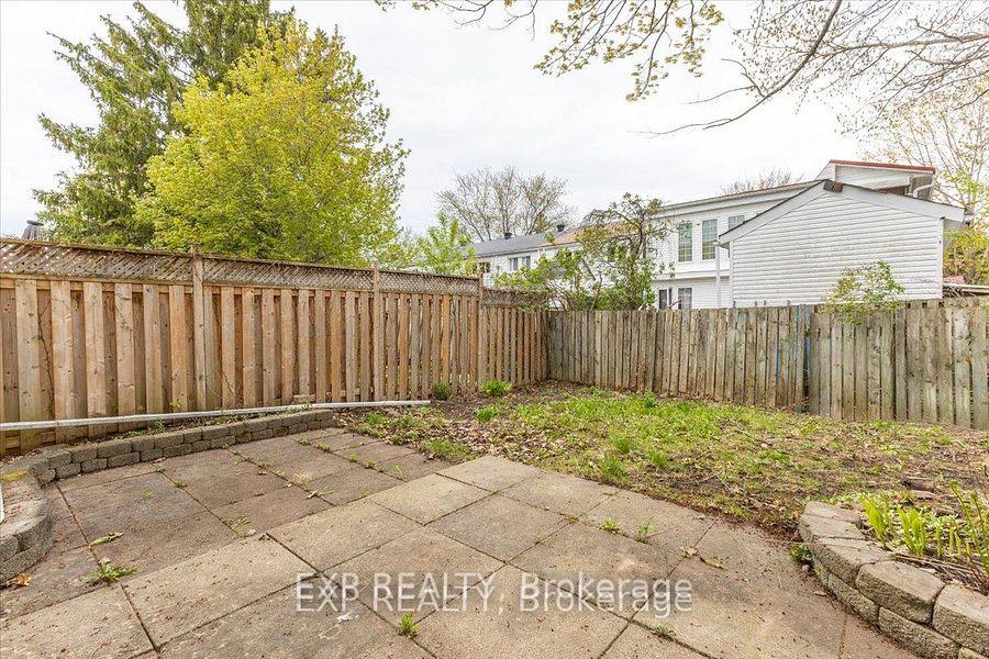 Photo 39 of 15 Jansen Road, Ottawa, Sheahan Estates/Trend Village — HOMEH