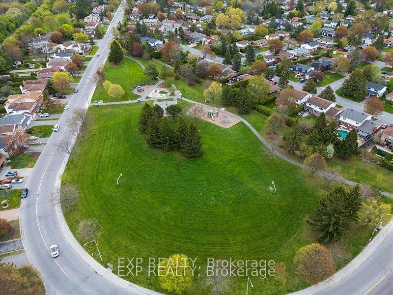 Photo 44 of 15 Jansen Road, Ottawa, Sheahan Estates/Trend Village — HOMEH