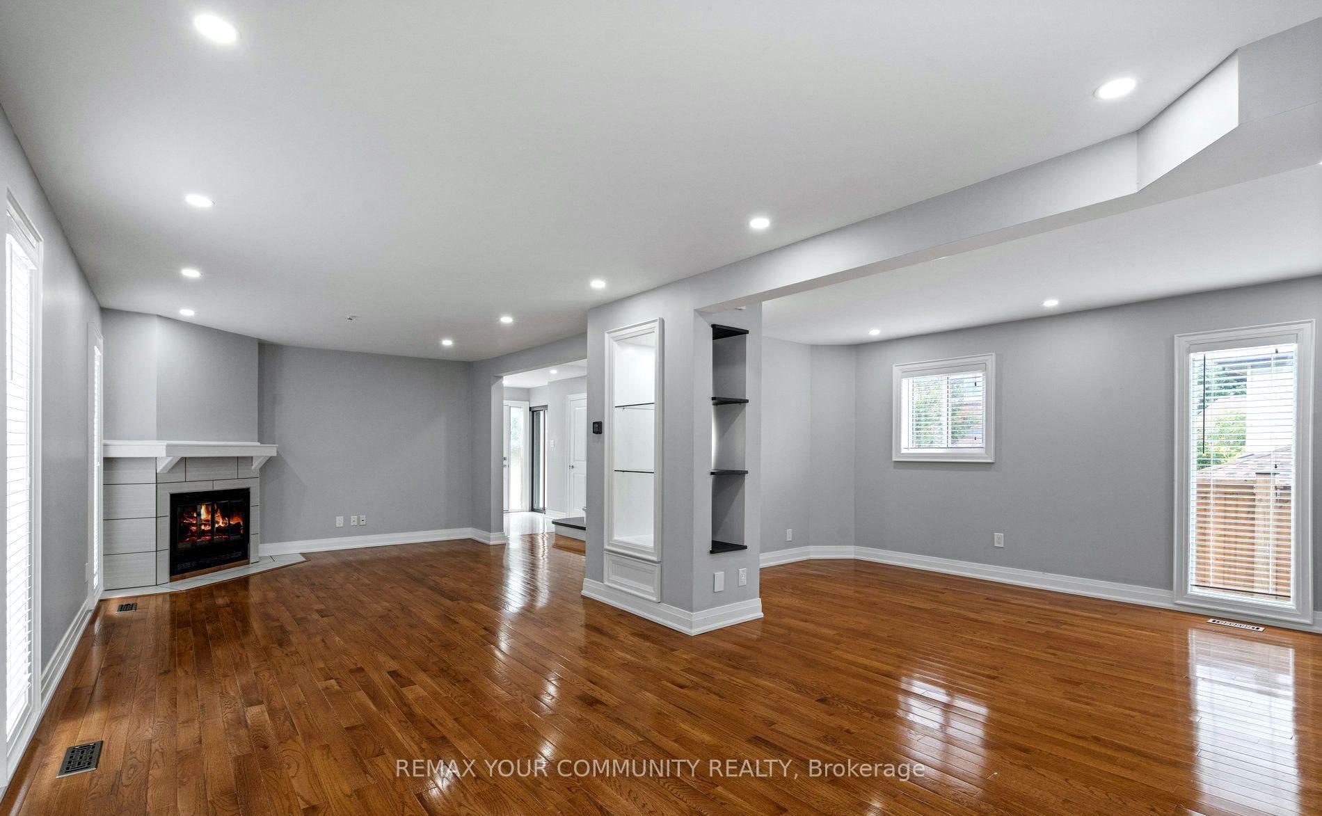 Photo 9 of 700 Stonepath Circle, Pickering, Amberlea — HOMEH