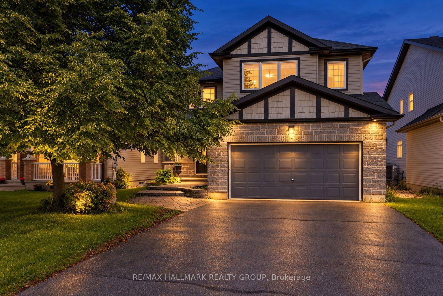 Photo 2 of 520 Mazari Crescent, Ottawa, Stittsville (South) — HOMEH