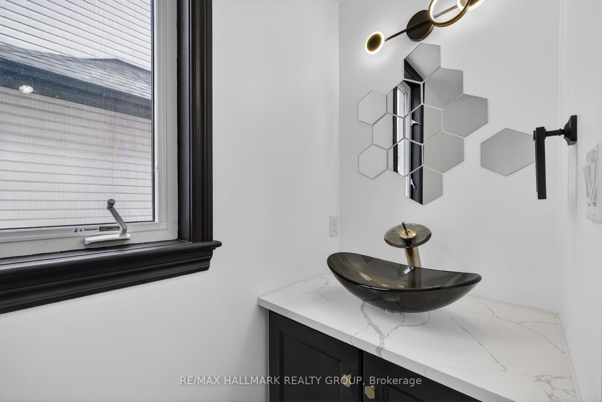 Photo 25 of 520 Mazari Crescent, Ottawa, Stittsville (South) — HOMEH