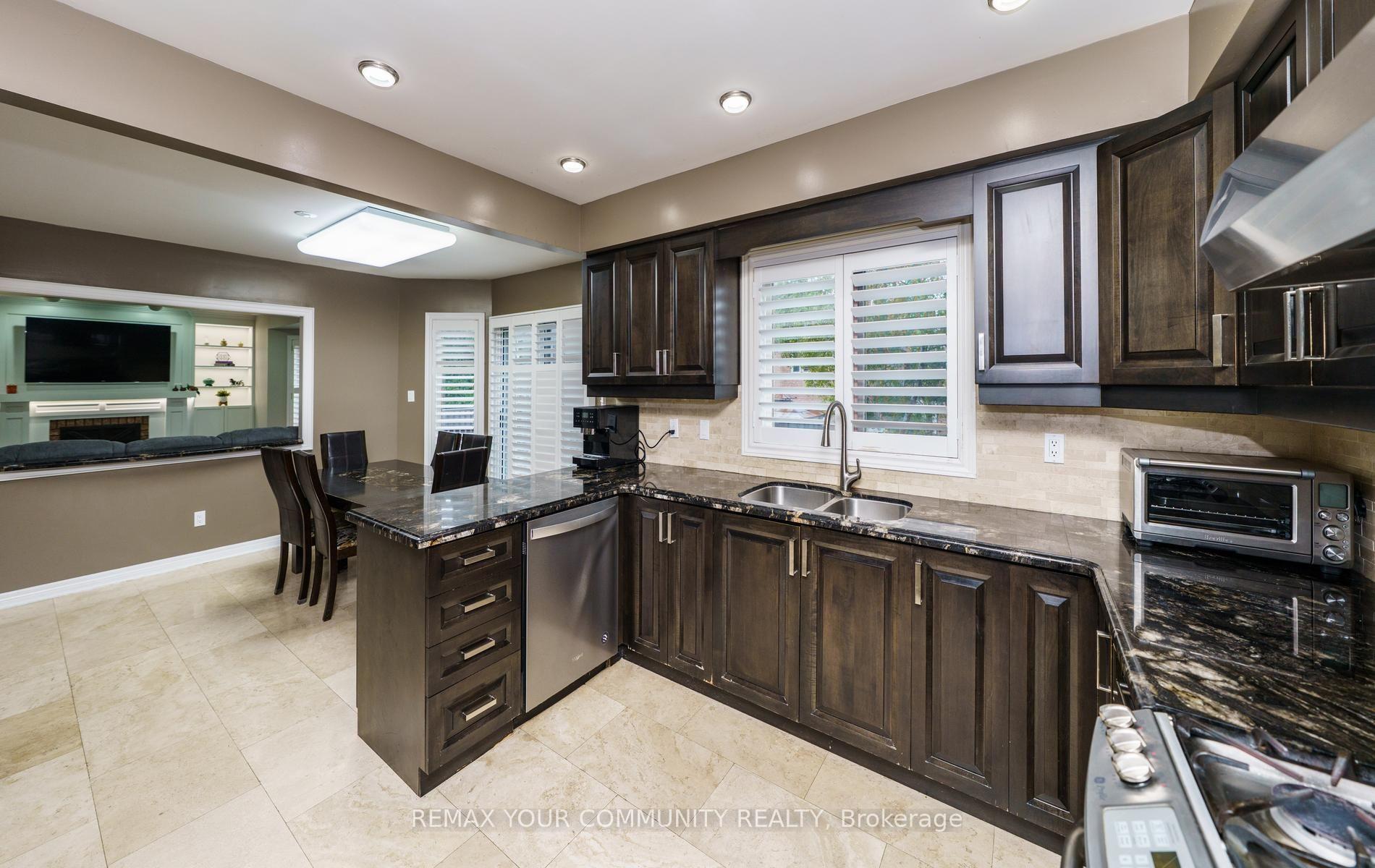 Photo 35 of 11 Hans Drive, Markham, Cachet — HOMEH
