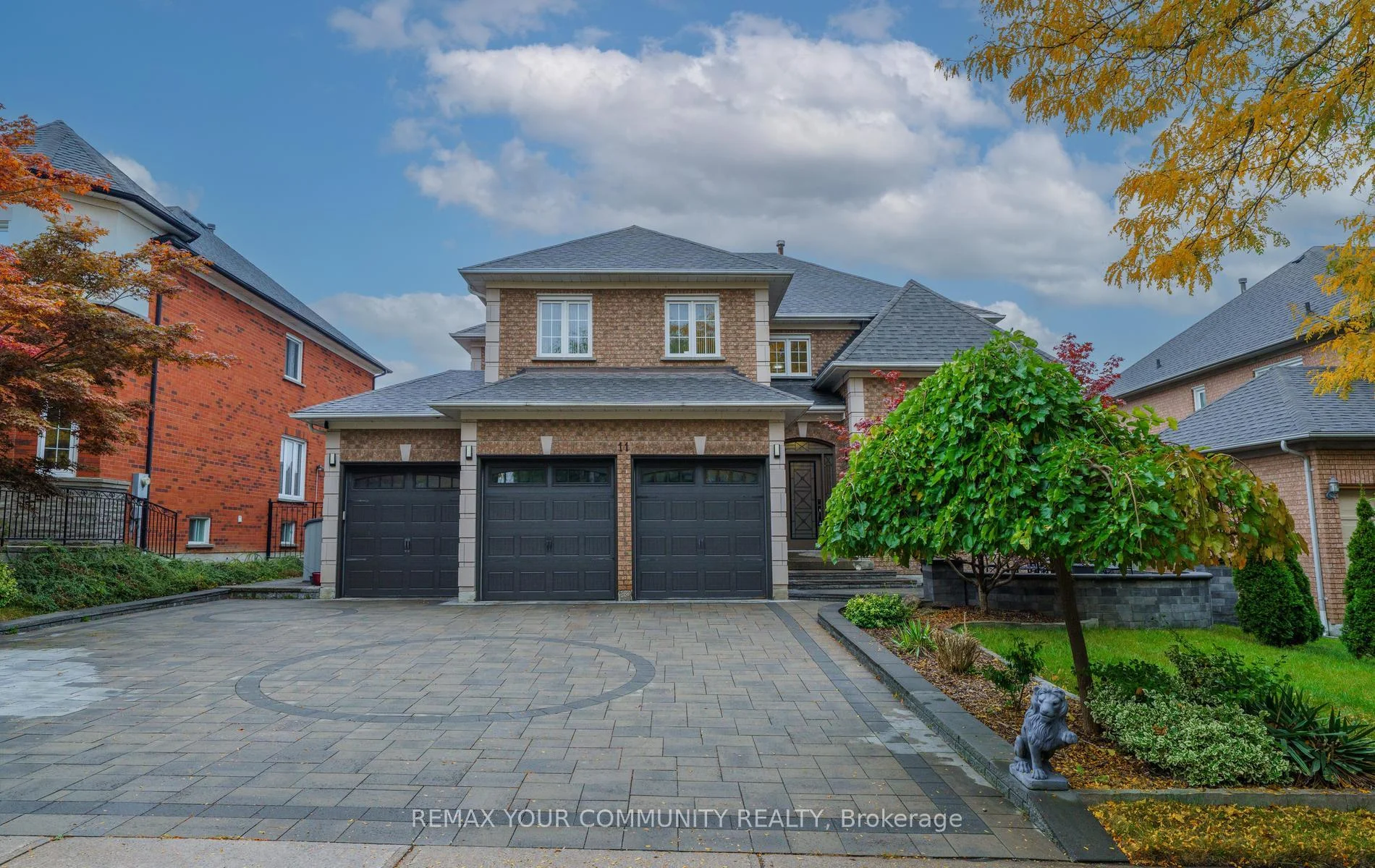 Photo 3 of 11 Hans Drive, Markham, Cachet — HOMEH