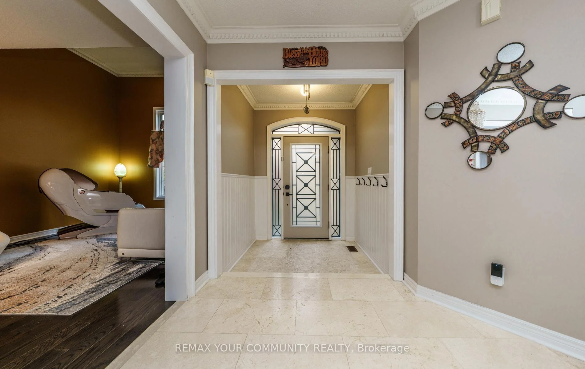 Photo 14 of 11 Hans Drive, Markham, Cachet — HOMEH