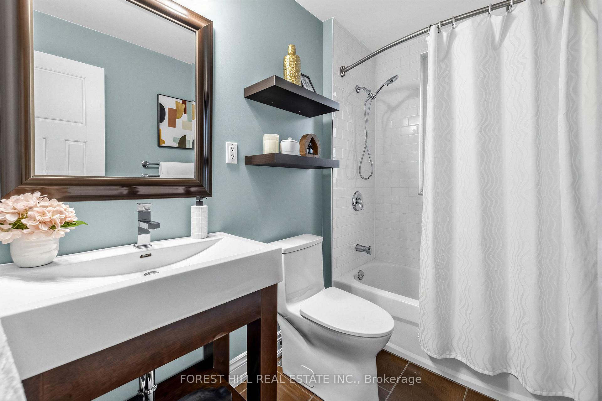 Photo 17 of 71 Emerson Avenue, Toronto, Dovercourt-Wallace Emerson-Junction — HOMEH