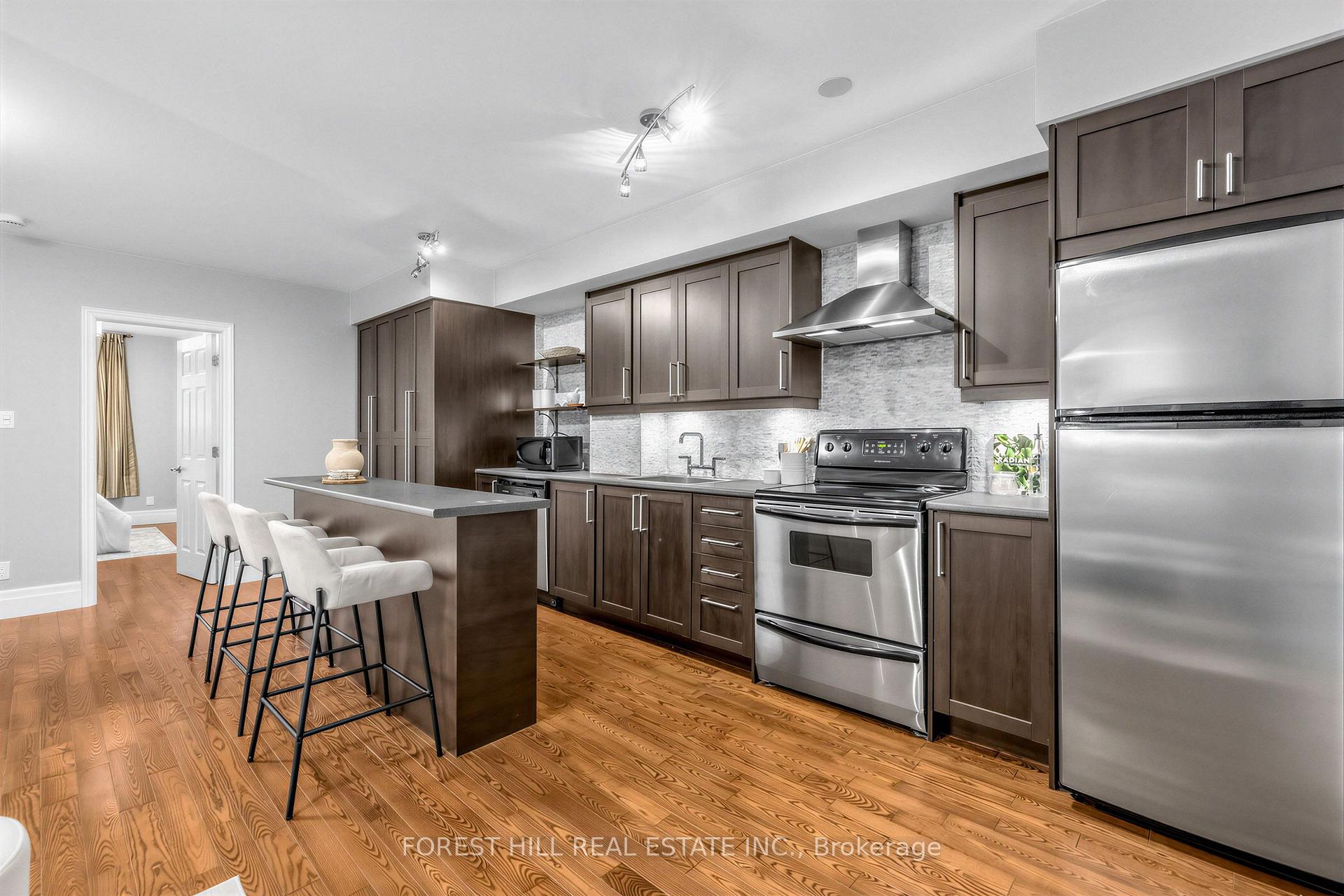 Photo 31 of 71 Emerson Avenue, Toronto, Dovercourt-Wallace Emerson-Junction — HOMEH
