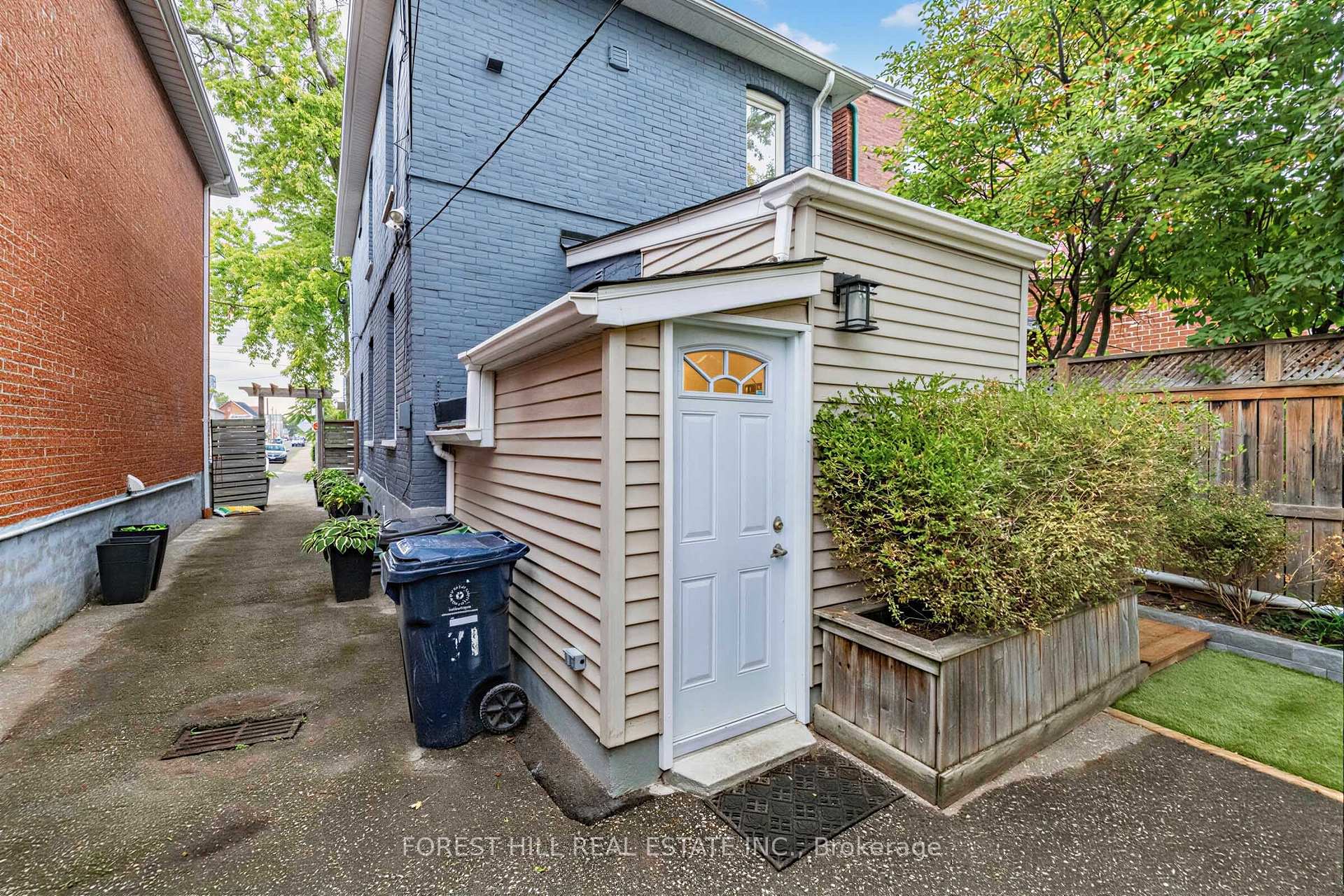 Photo 47 of 71 Emerson Avenue, Toronto, Dovercourt-Wallace Emerson-Junction — HOMEH