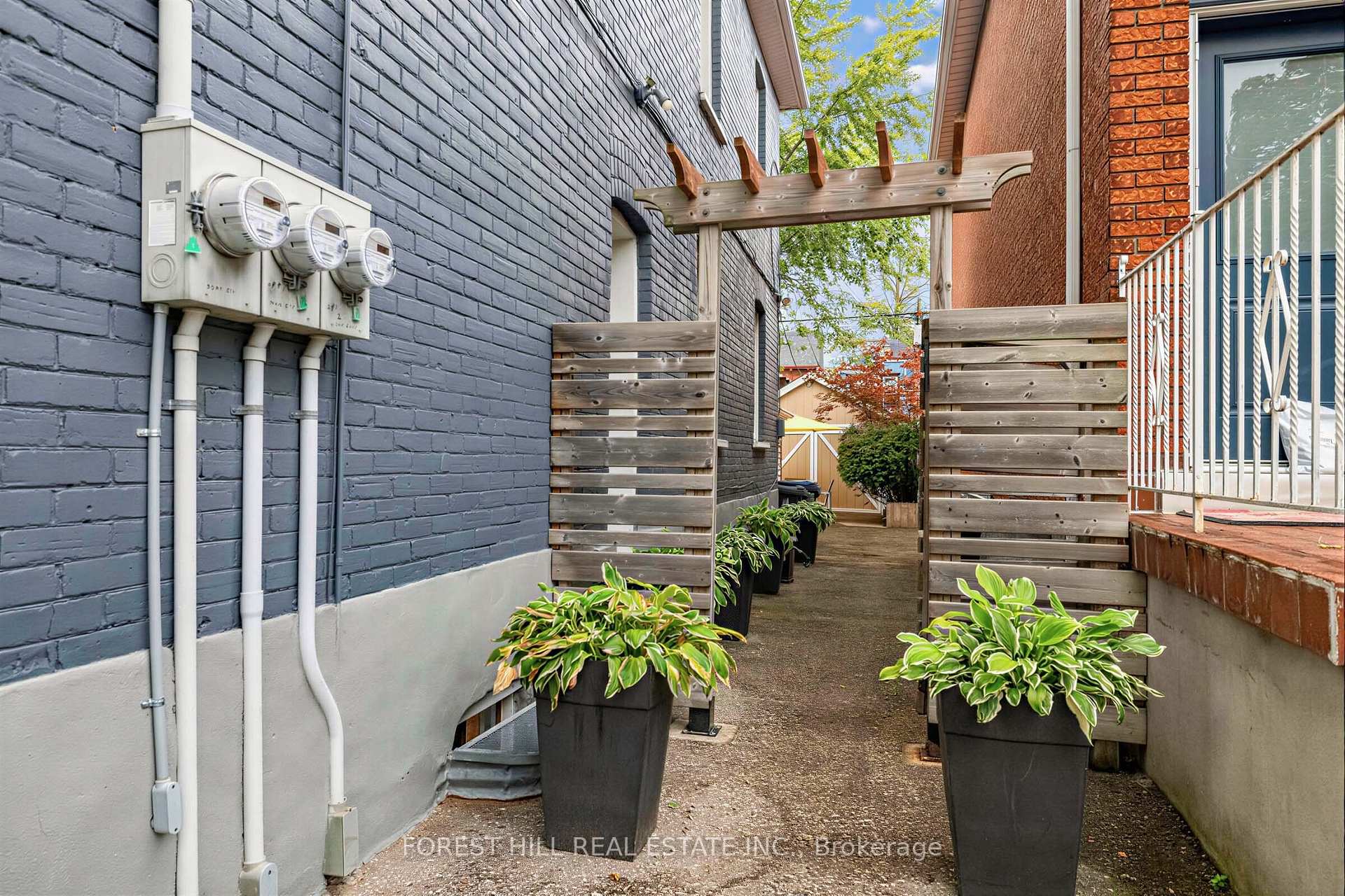 Photo 49 of 71 Emerson Avenue, Toronto, Dovercourt-Wallace Emerson-Junction — HOMEH
