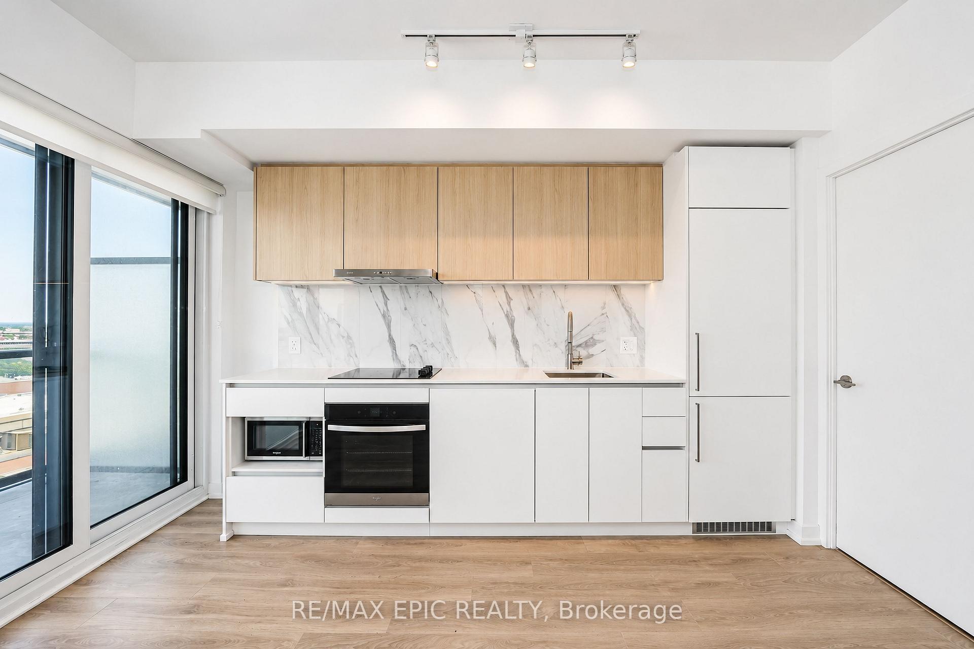 Photo 8 of Unit 928, 1100 Sheppard Avenue W, North York, York University Heights — HOMEH