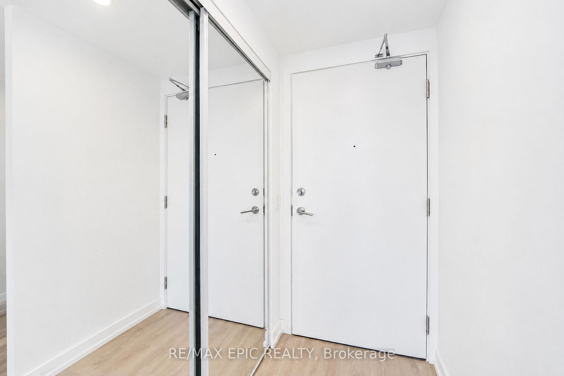 Photo 9 of Unit 928, 1100 Sheppard Avenue W, North York, York University Heights — HOMEH