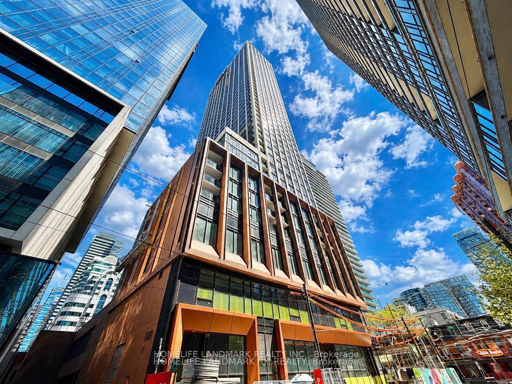 Photo of Unit 2802, 400 King Street W