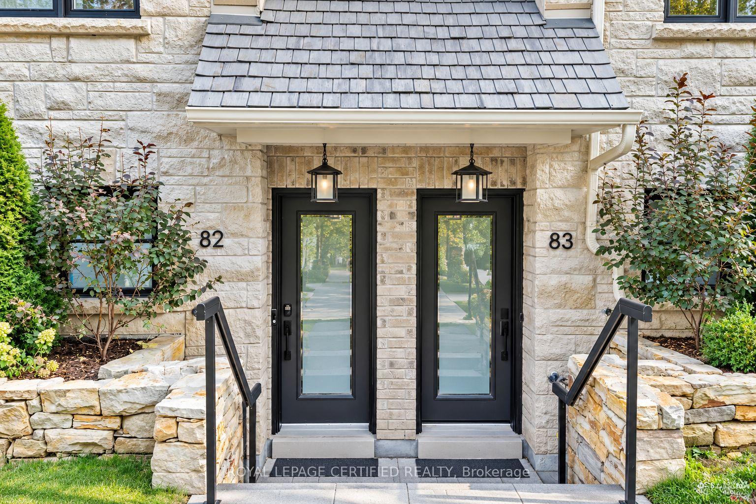 Photo 2 of Unit 82, 15 Lunar Crescent, Mississauga, Streetsville — HOMEH
