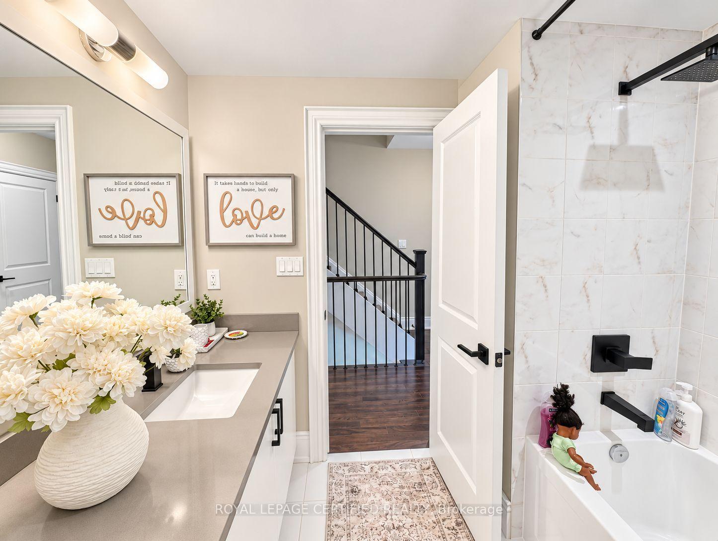 Photo 41 of Unit 82, 15 Lunar Crescent, Mississauga, Streetsville — HOMEH