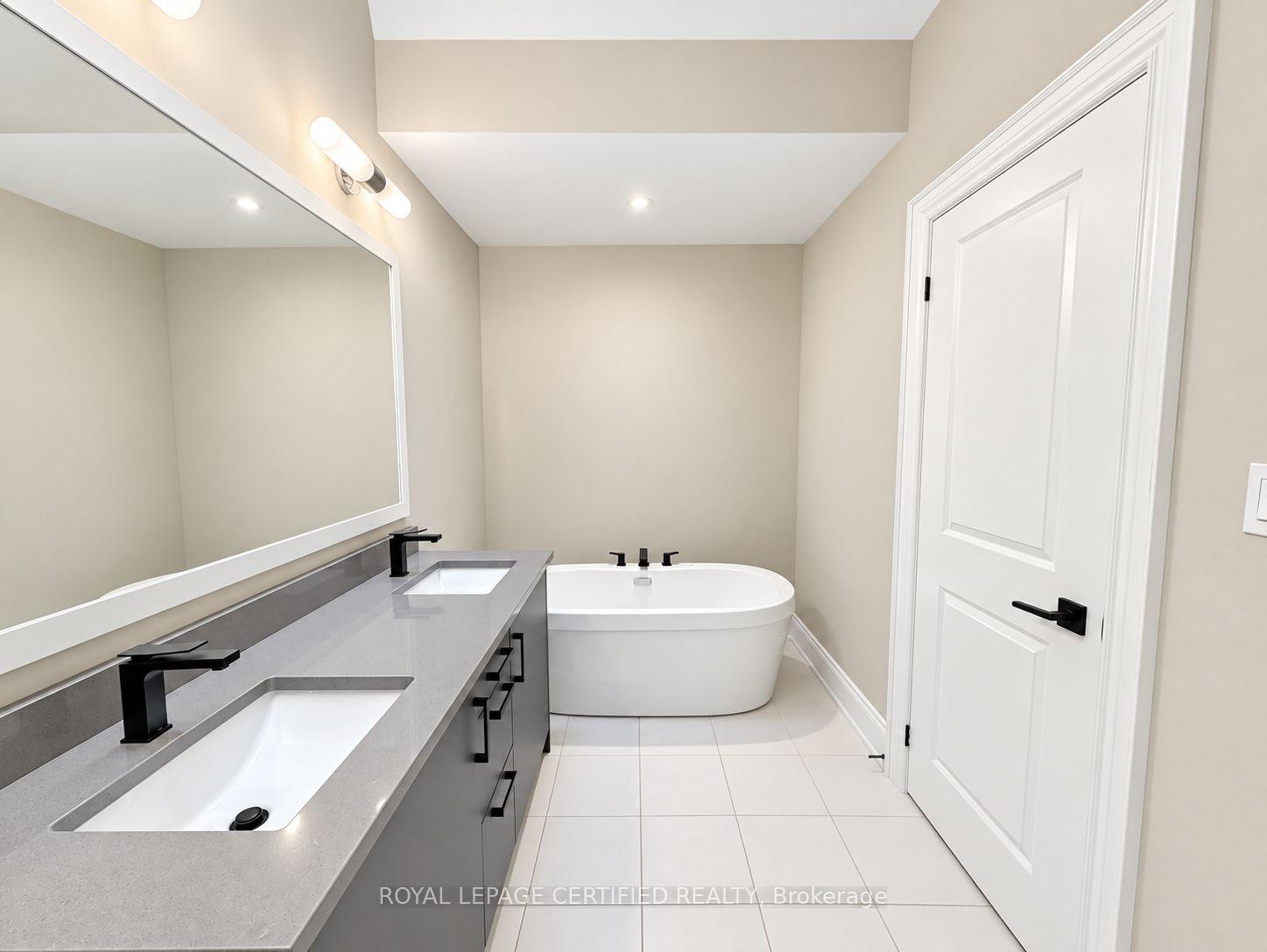 Photo 43 of Unit 82, 15 Lunar Crescent, Mississauga, Streetsville — HOMEH