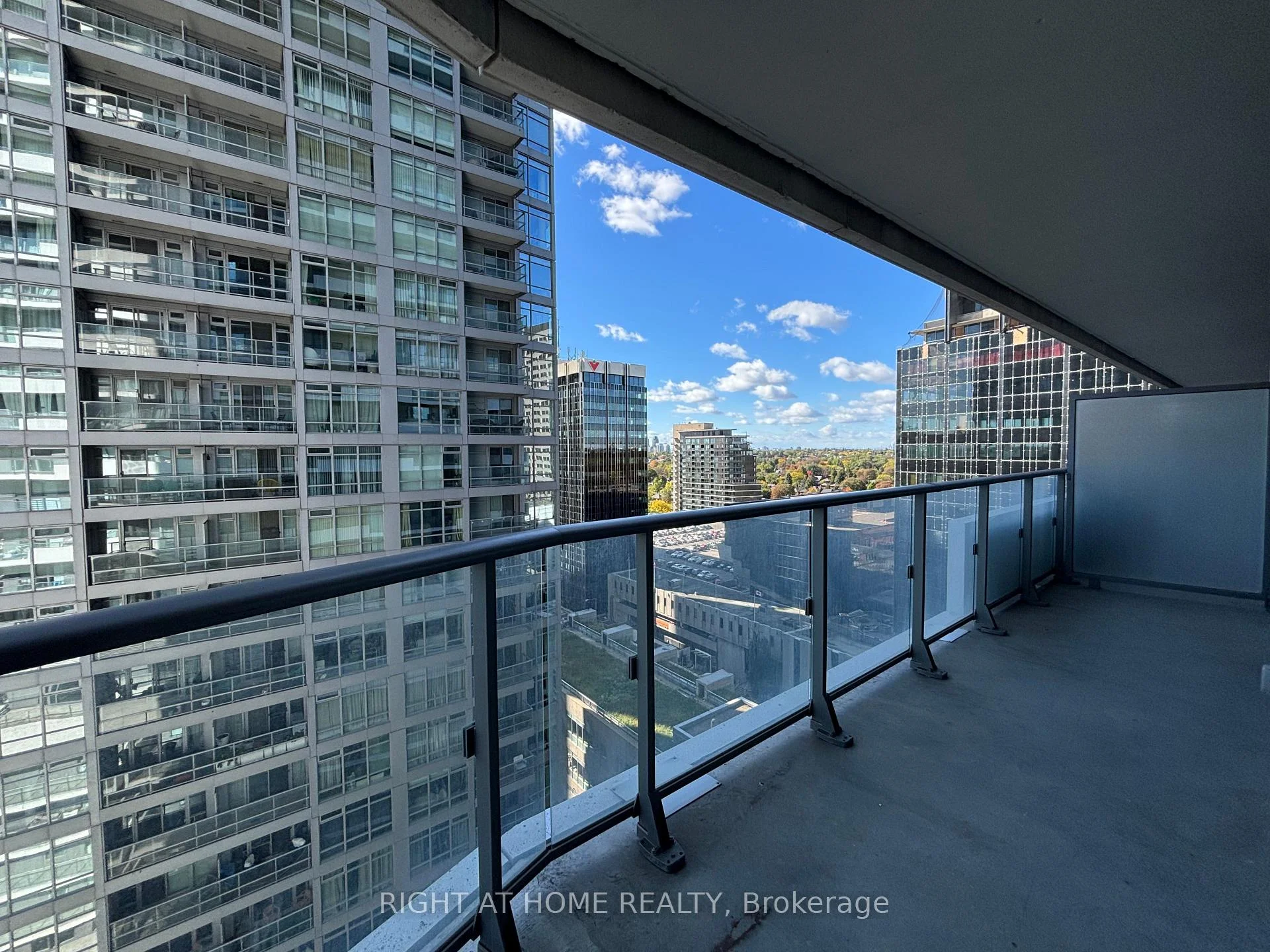 Photo 22 of Unit 1205, 2221 Yonge Street, Toronto, Mount Pleasant West — HOMEH