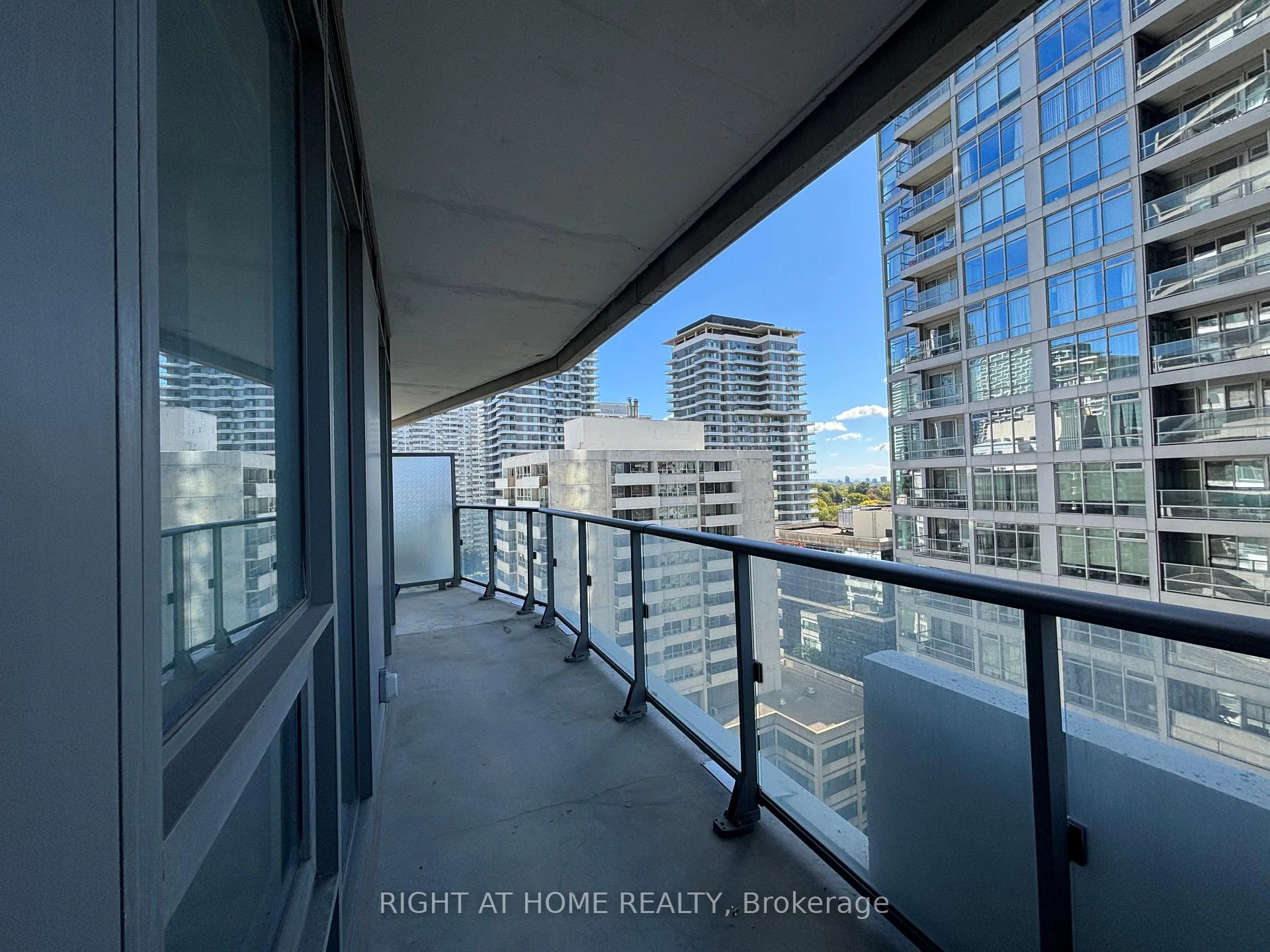 Photo 23 of Unit 1205, 2221 Yonge Street, Toronto, Mount Pleasant West — HOMEH
