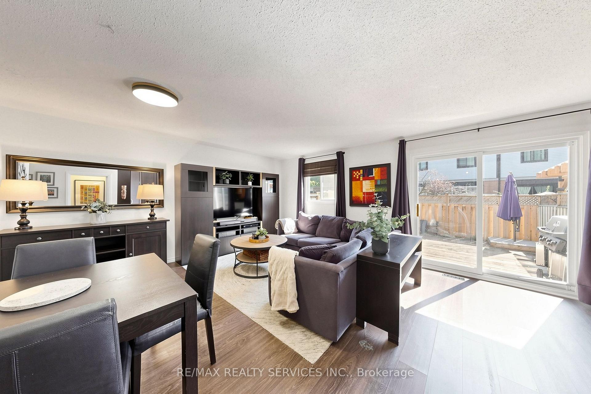 Photo 6 of Unit 57, 93 Hansen Road N, Brampton, Madoc — HOMEH