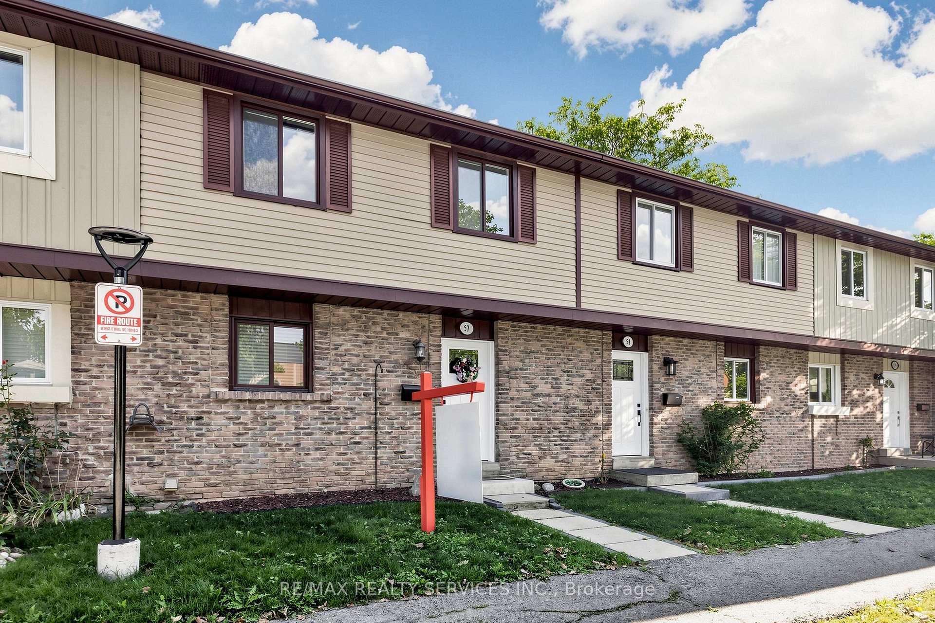 Photo 3 of Unit 57, 93 Hansen Road N, Brampton, Madoc — HOMEH