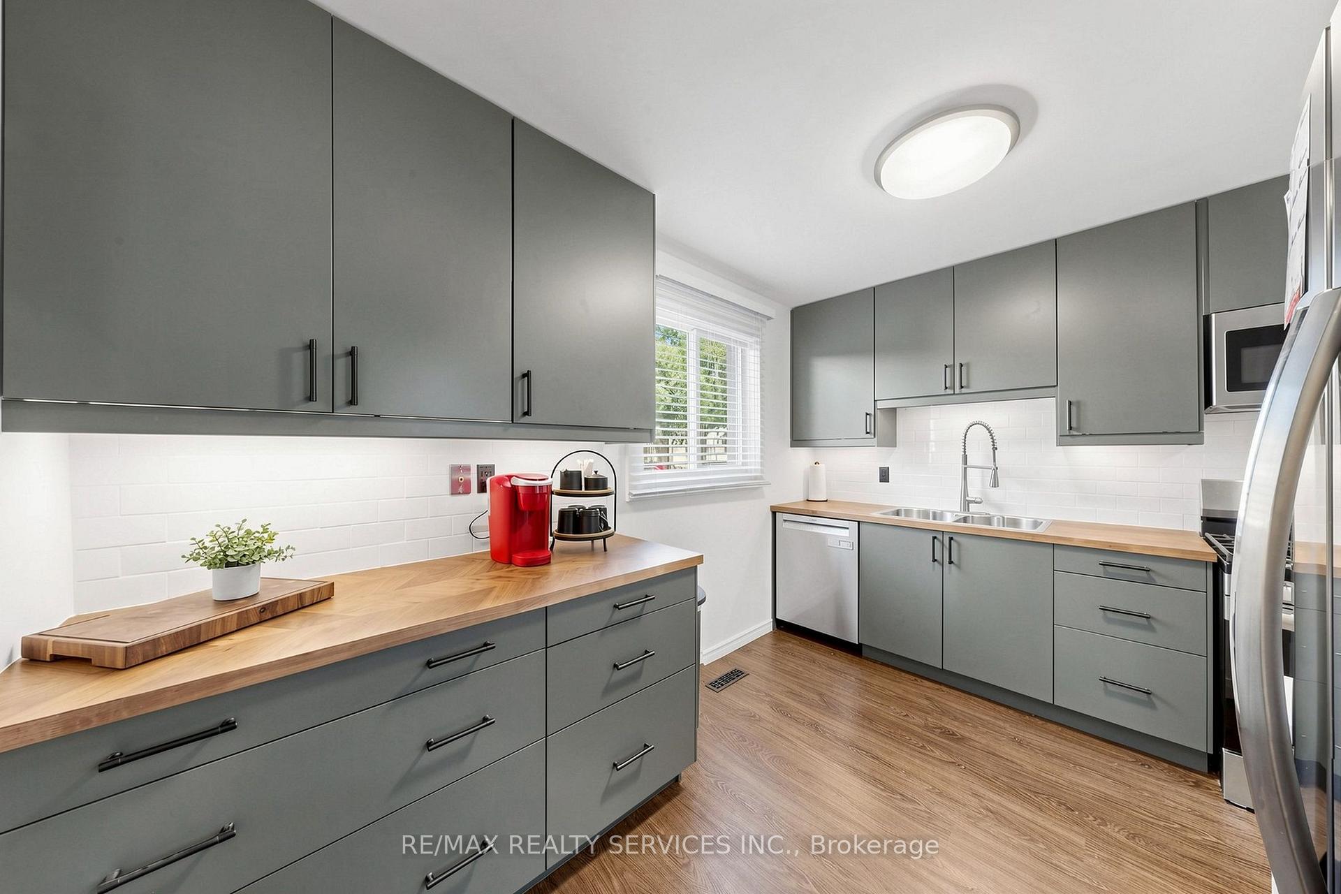Photo 17 of Unit 57, 93 Hansen Road N, Brampton, Madoc — HOMEH