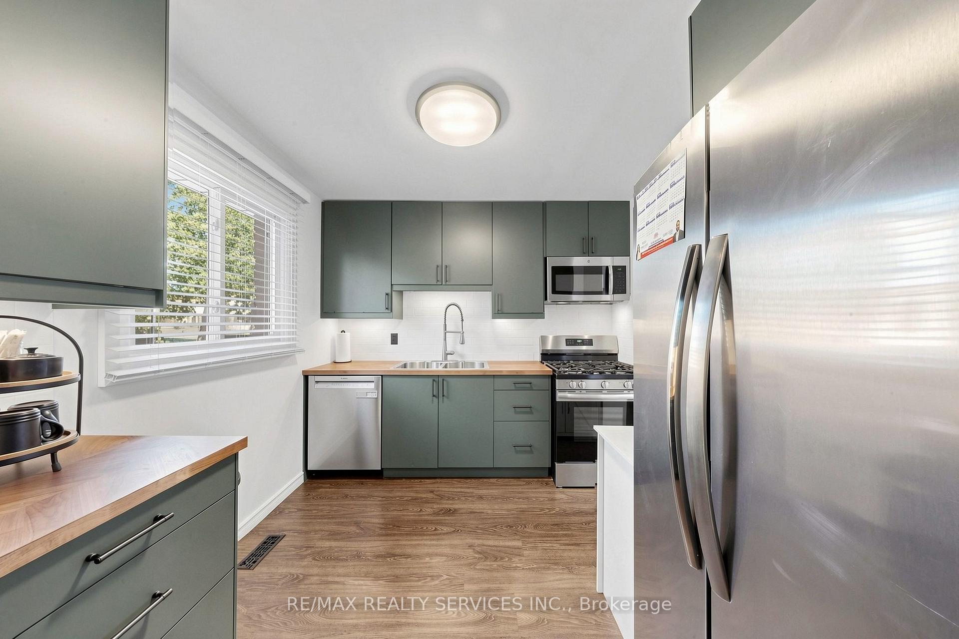 Photo 18 of Unit 57, 93 Hansen Road N, Brampton, Madoc — HOMEH