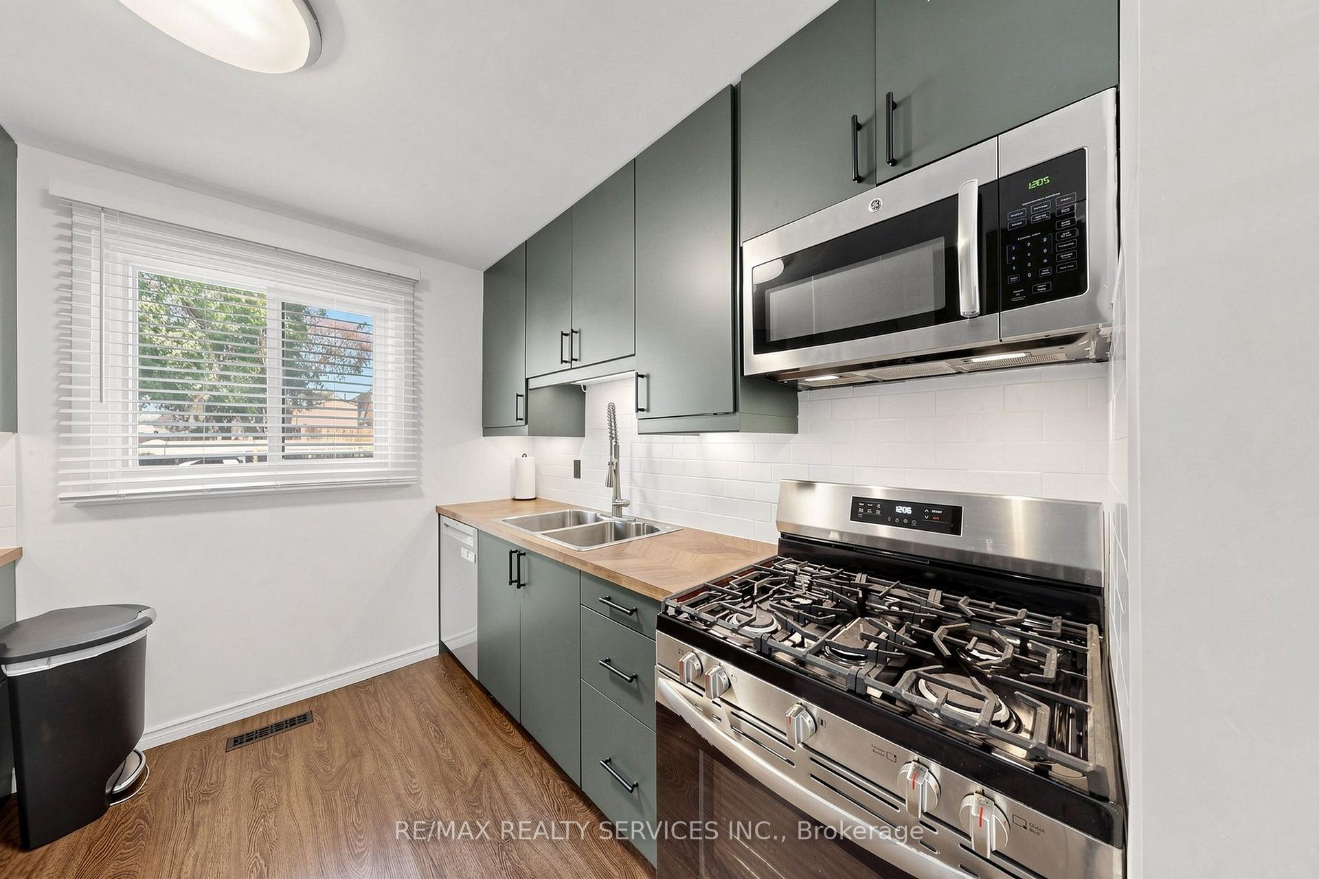 Photo 21 of Unit 57, 93 Hansen Road N, Brampton, Madoc — HOMEH