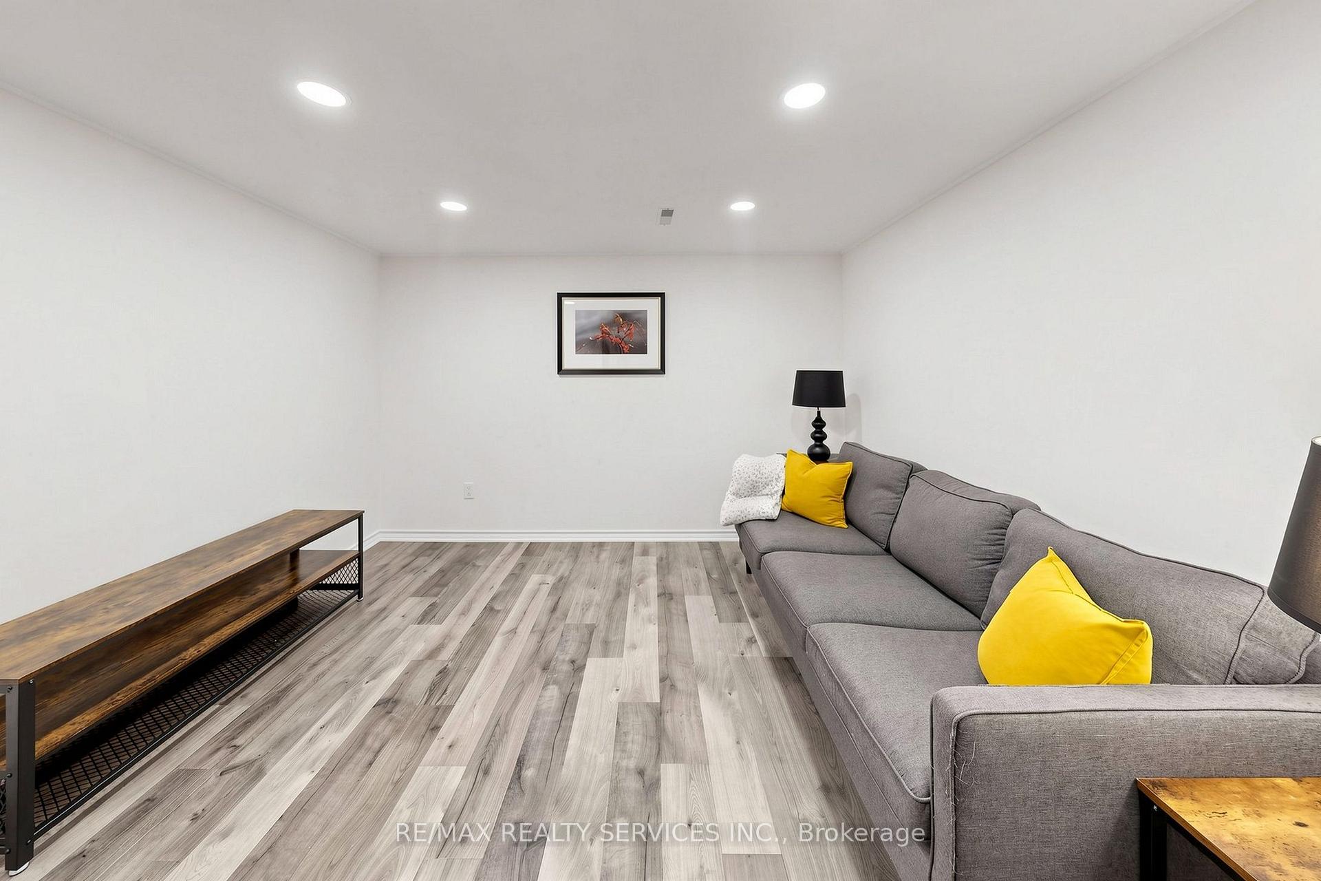 Photo 40 of Unit 57, 93 Hansen Road N, Brampton, Madoc — HOMEH