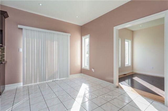Photo 13 of 421 Elson Street, Markham, Cedarwood — HOMEH