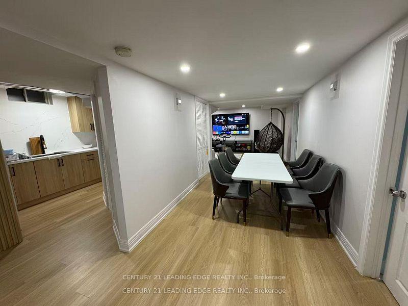 Photo 17 of 421 Elson Street, Markham, Cedarwood — HOMEH