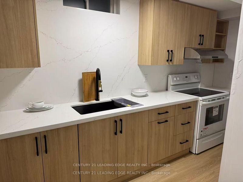 Photo 24 of 421 Elson Street, Markham, Cedarwood — HOMEH
