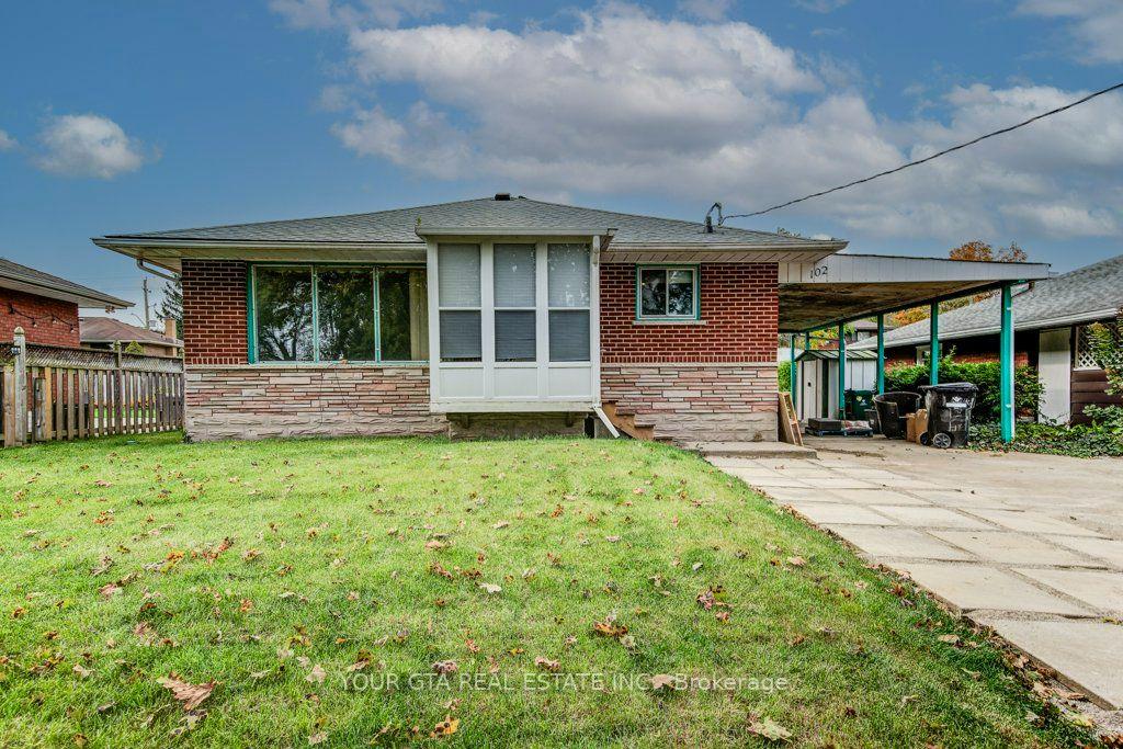 Photo of 102 Massey Avenue