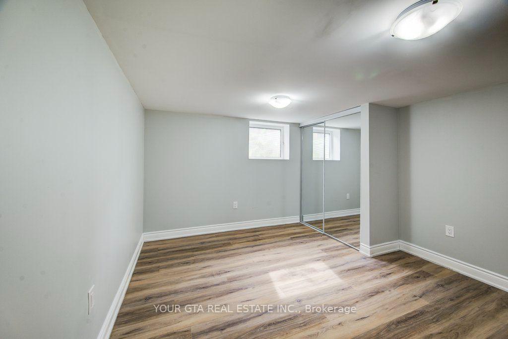 Photo 21 of 102 Massey Avenue, Kitchener, Vanier - Kitchener — HOMEH
