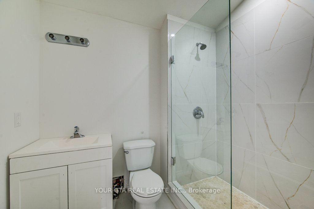 Photo 31 of 102 Massey Avenue, Kitchener, Vanier - Kitchener — HOMEH