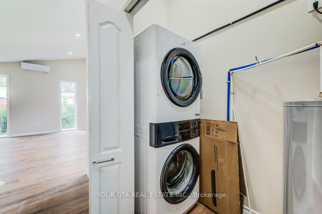 Photo 35 of 102 Massey Avenue, Kitchener, Vanier - Kitchener — HOMEH