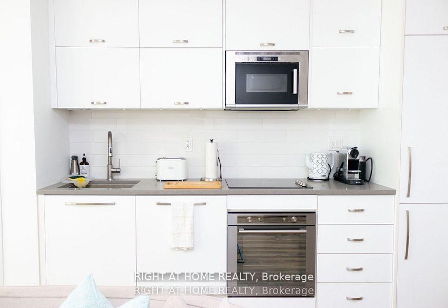 Photo 9 of Unit 515, 106 Dovercourt Road, Toronto, Trinity-Bellwoods — HOMEH