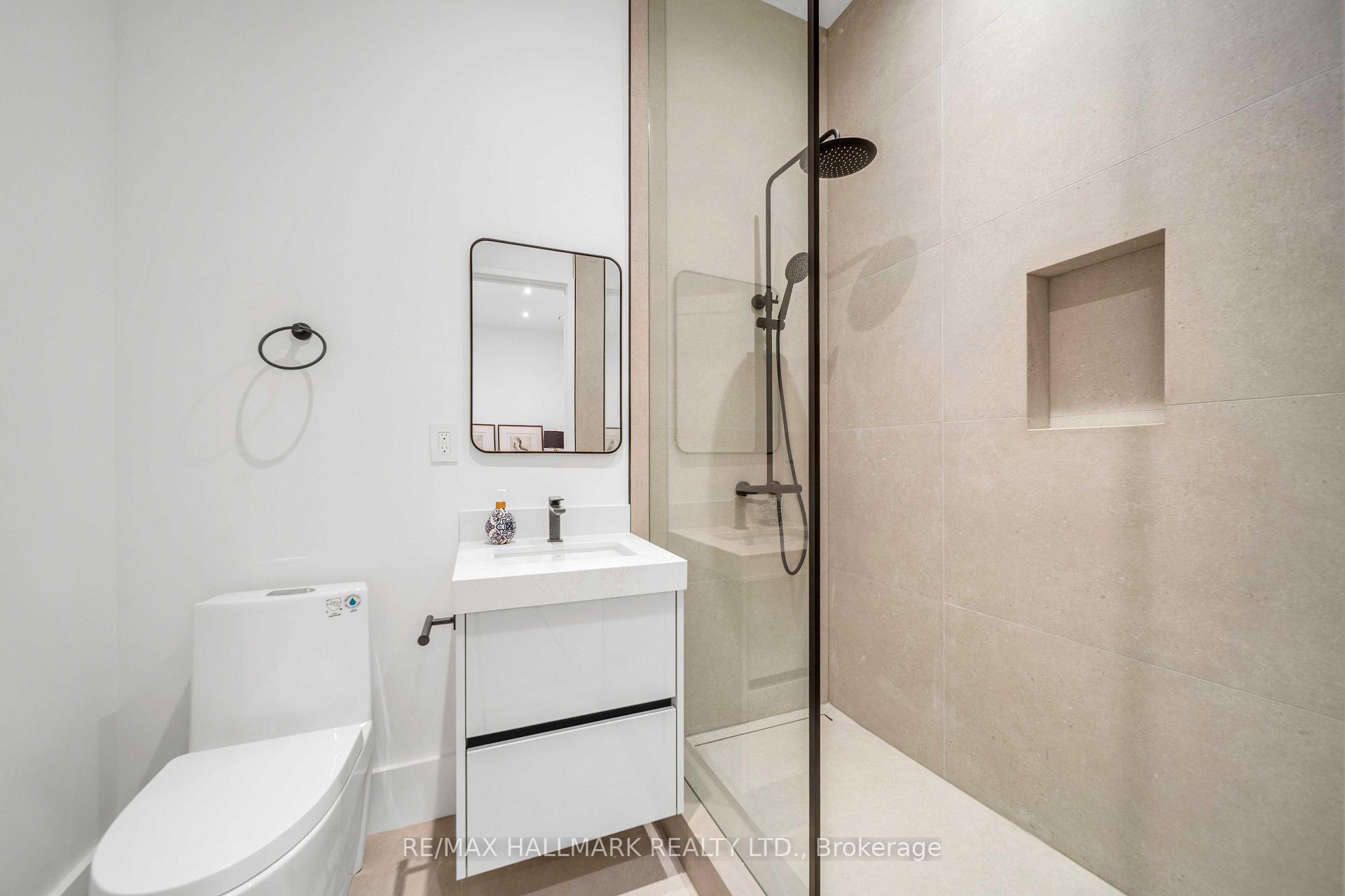 Photo 34 of 27 Collinson Boulevard, North York, Clanton Park — HOMEH