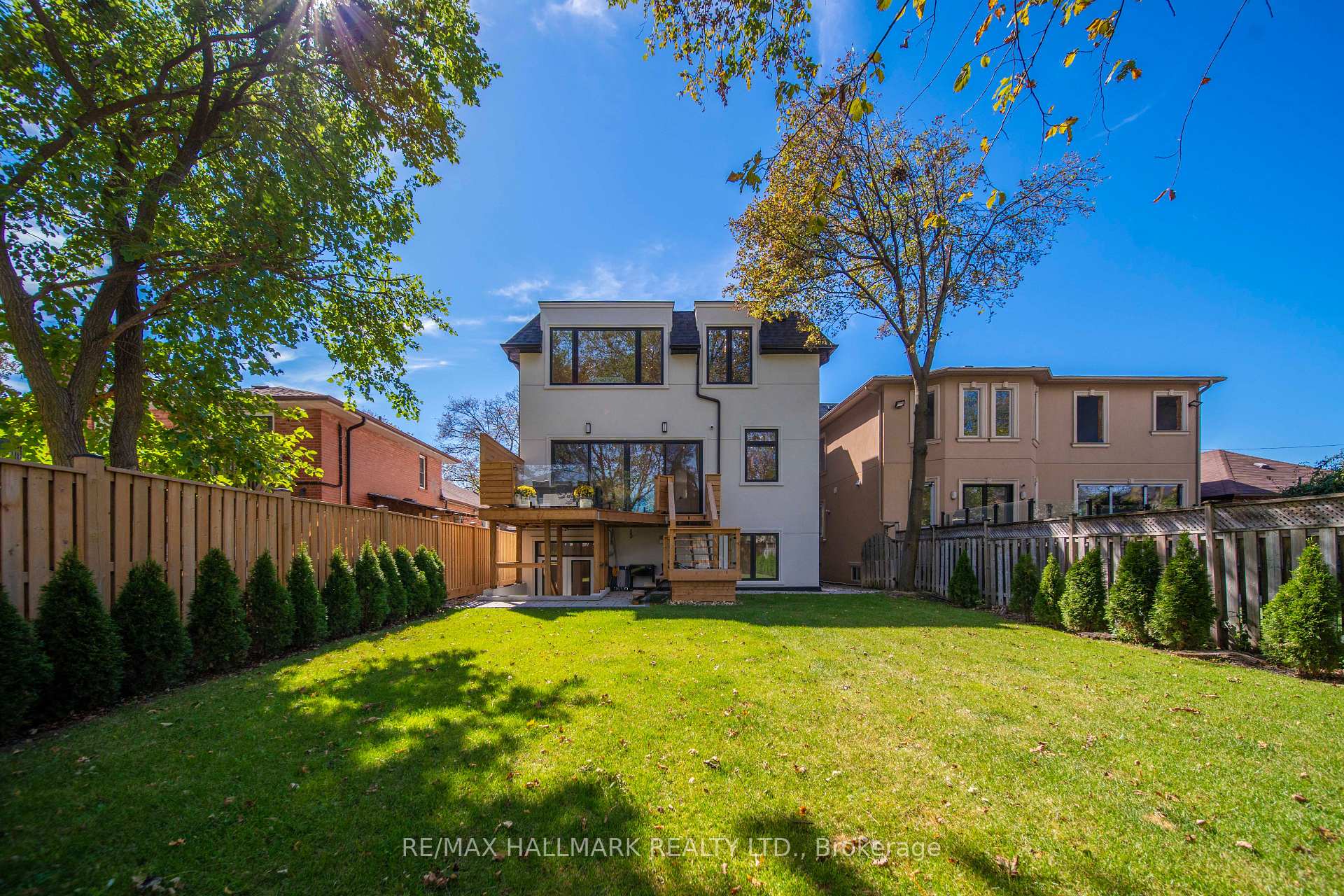 Photo 39 of 27 Collinson Boulevard, North York, Clanton Park — HOMEH