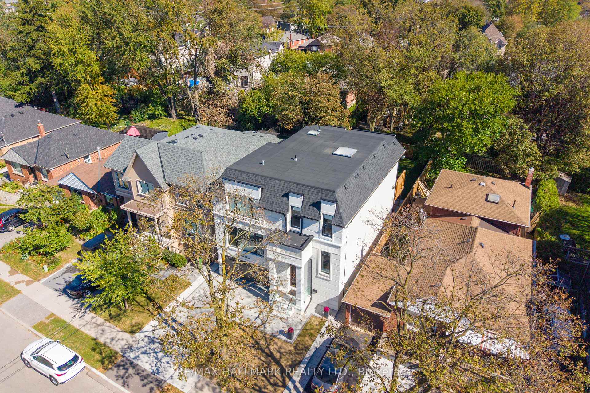 Photo 45 of 27 Collinson Boulevard, North York, Clanton Park — HOMEH