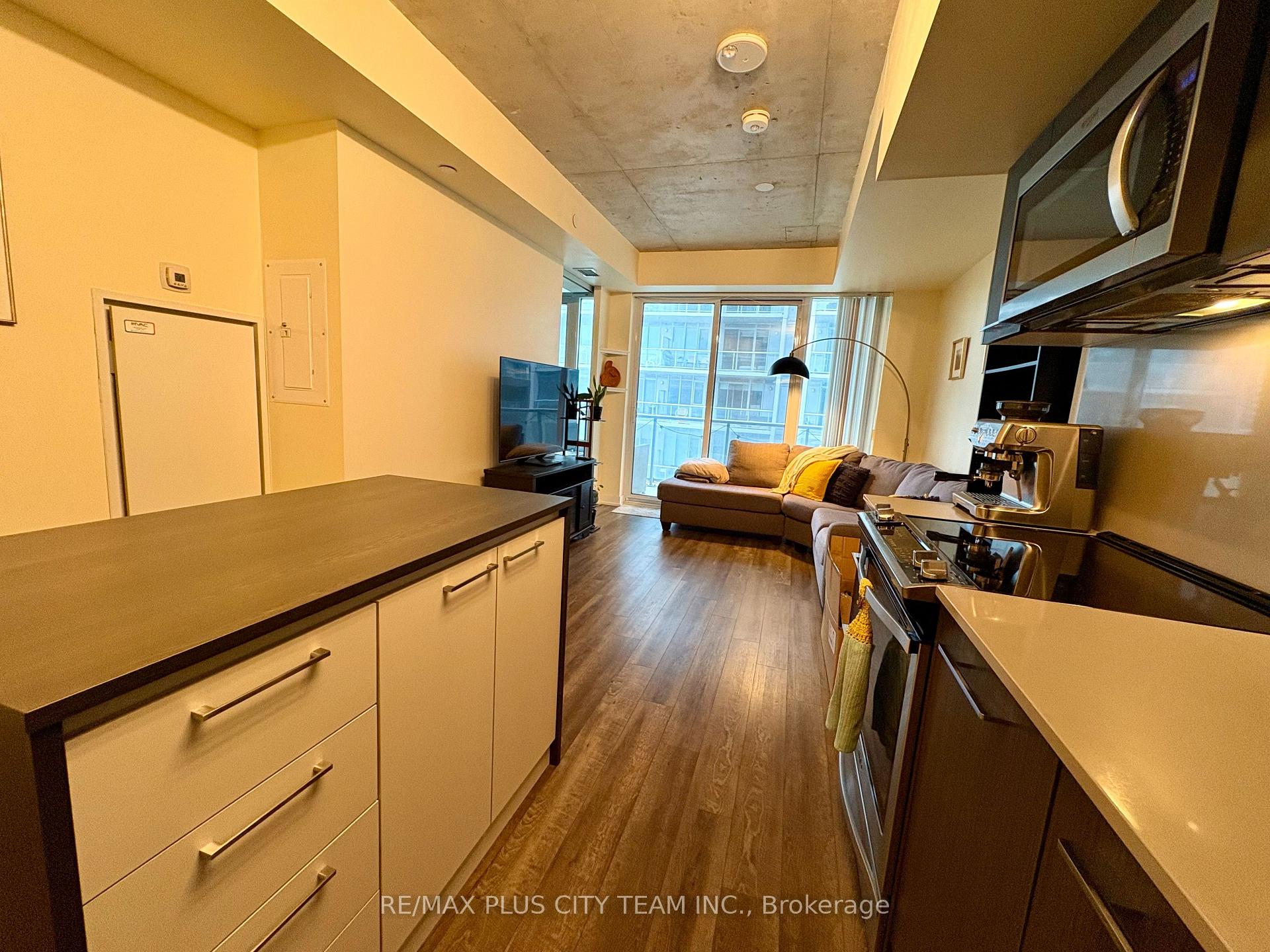 Photo 4 of Unit 608, 25 Baseball Place, Toronto, South Riverdale — HOMEH