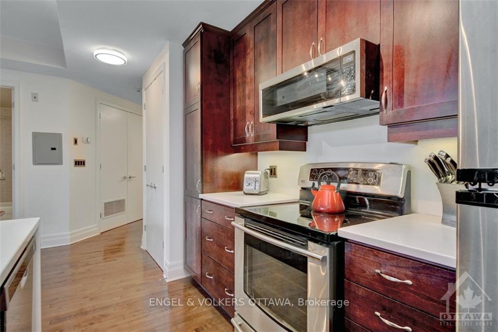 Photo 10 of Unit 304, 457 McLeod Street, Ottawa, Ottawa Centre — HOMEH