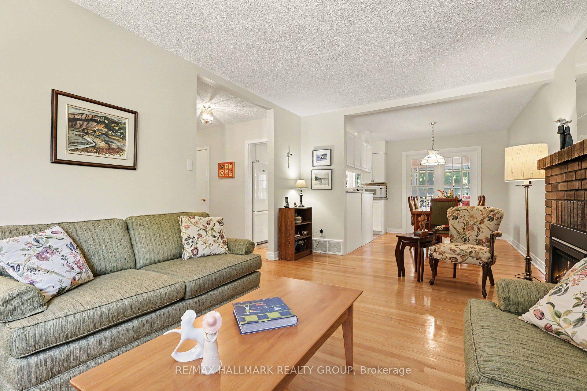 Photo 7 of 183 Martin Avenue, Ottawa, Manor Park — HOMEH