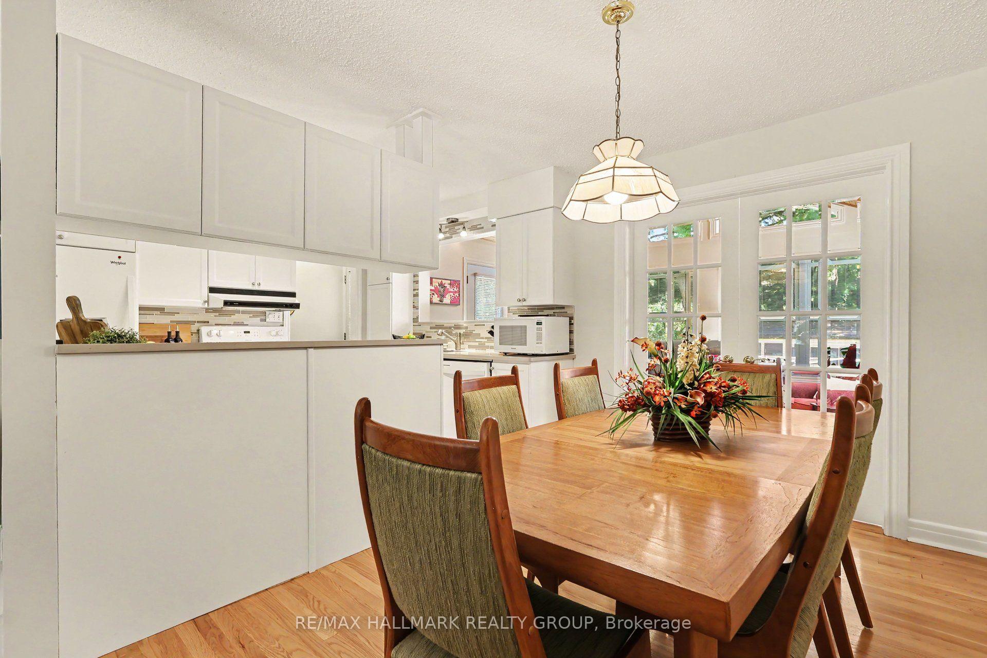 Photo 9 of 183 Martin Avenue, Ottawa, Manor Park — HOMEH