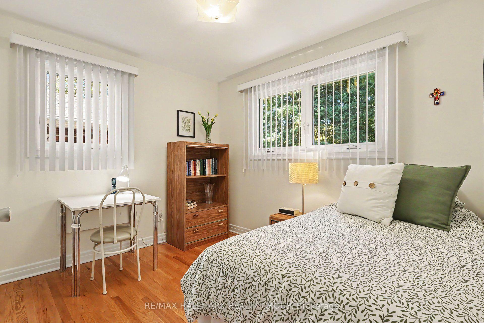 Photo 19 of 183 Martin Avenue, Ottawa, Manor Park — HOMEH
